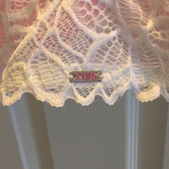 Victoria’s Secret Pink Bra 32DD - Picture 3 of 5